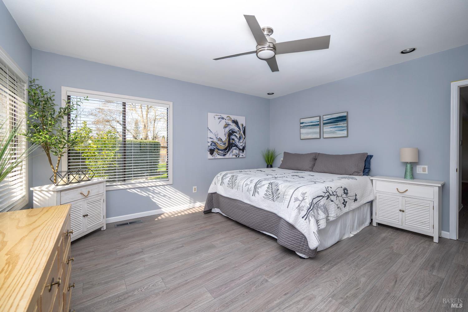 Detail Gallery Image 30 of 51 For 9636 Lakewood Dr, Windsor,  CA 95492 - 2 Beds | 2 Baths