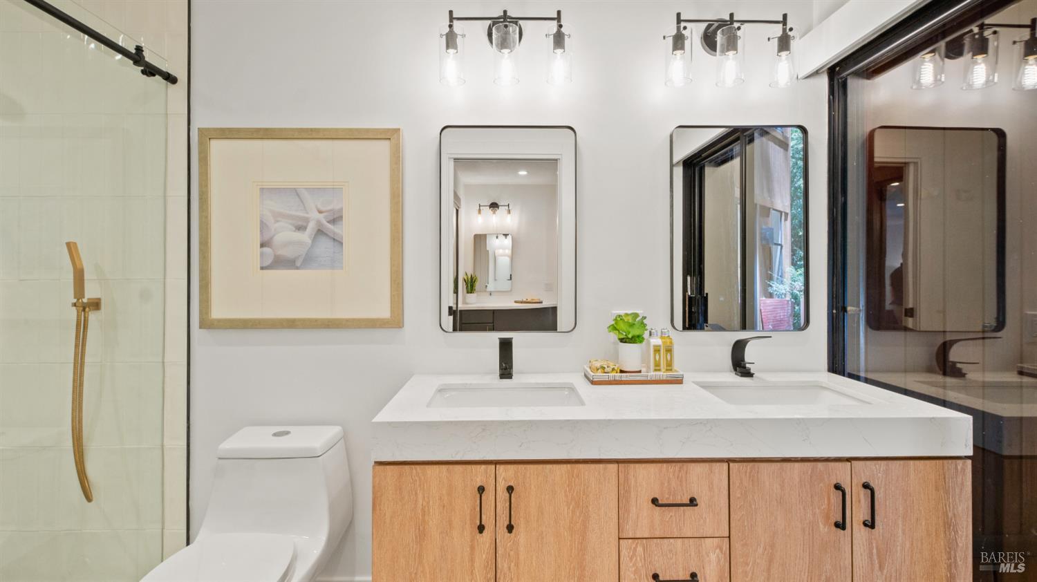 Detail Gallery Image 30 of 50 For 580 Ralston Ave, Mill Valley,  CA 94941 - 4 Beds | 3 Baths