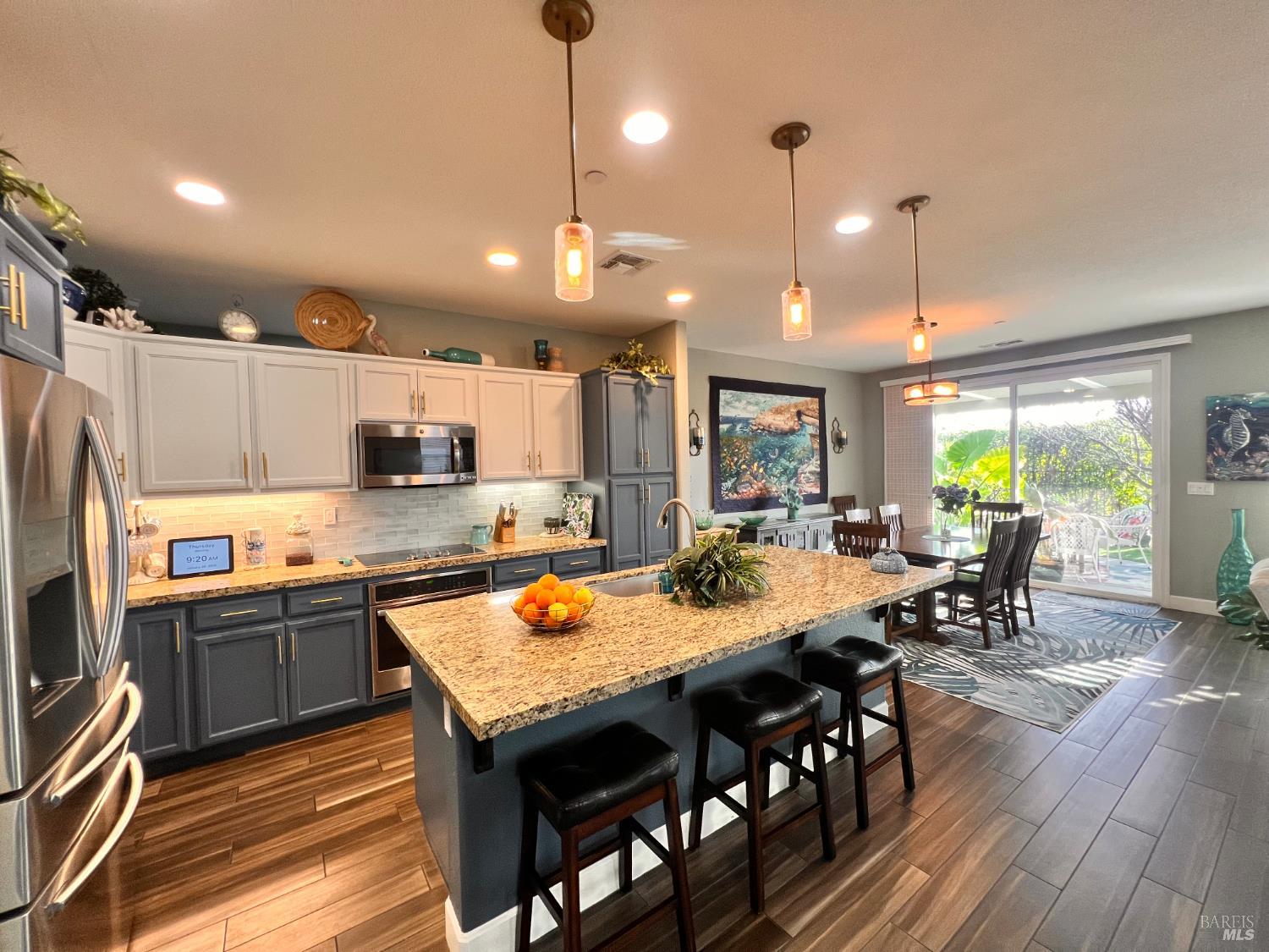 Detail Gallery Image 13 of 52 For 455 Mallards Gulch Dr, Rio Vista,  CA 94571 - 2 Beds | 2/1 Baths