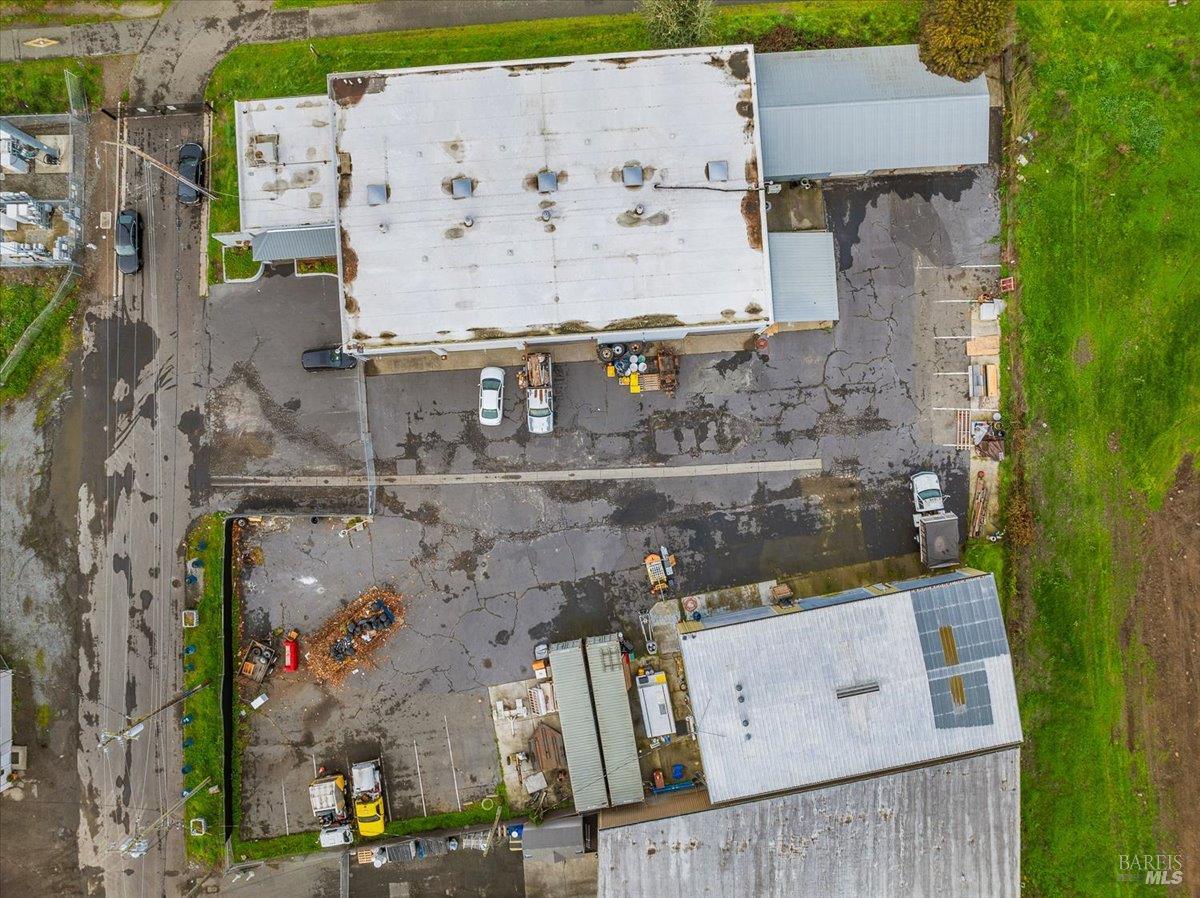 Detail Gallery Image 9 of 9 For 1599 Hampton Way, Santa Rosa,  CA 95407 - – Beds | – Baths