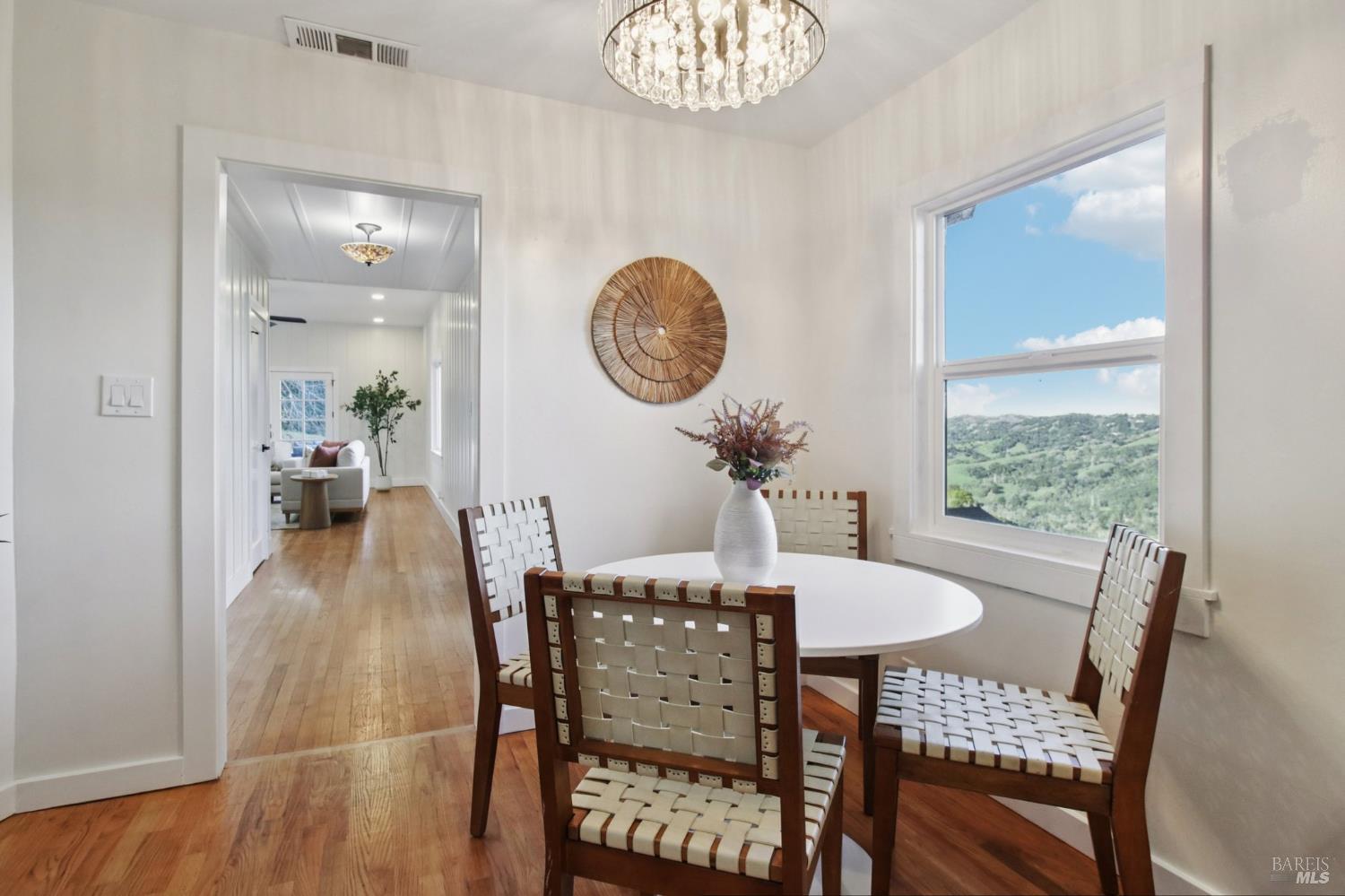 Detail Gallery Image 17 of 69 For 85 La Encinal Unkn, Orinda,  CA 94563 - 2 Beds | 1/1 Baths