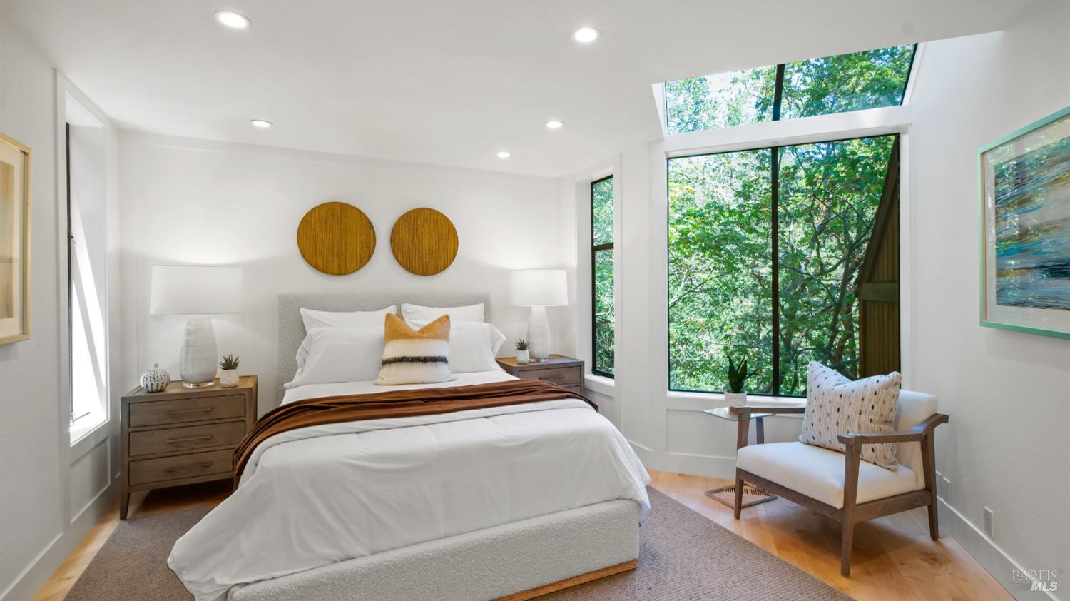 Detail Gallery Image 17 of 50 For 580 Ralston Ave, Mill Valley,  CA 94941 - 4 Beds | 3 Baths