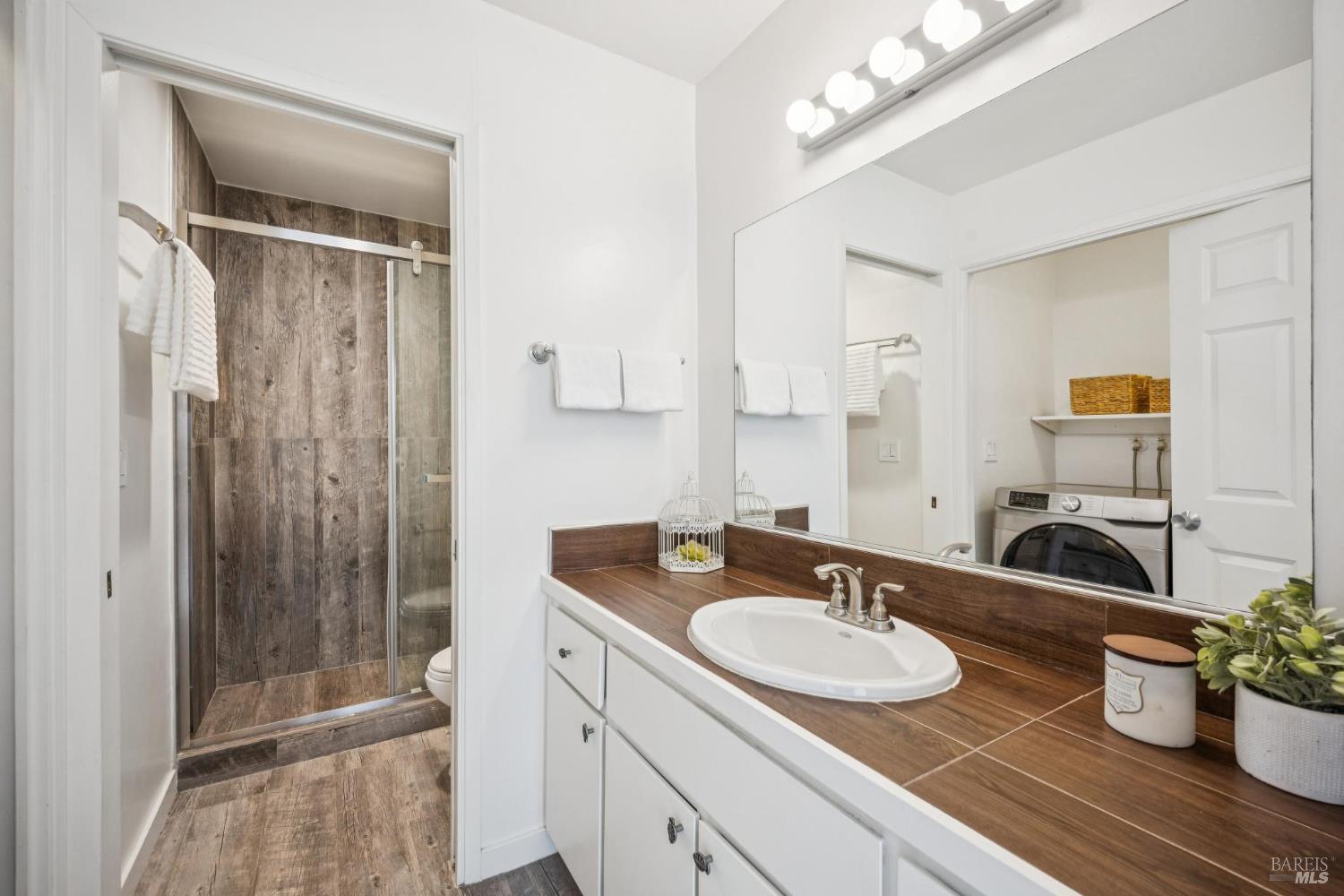 Detail Gallery Image 53 of 70 For 3 Chapparal Ct, Novato,  CA 94949 - 4 Beds | 2/1 Baths