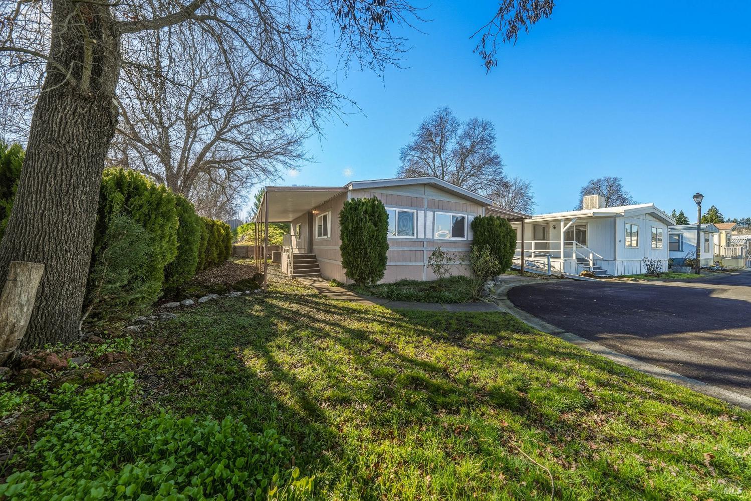 Detail Gallery Image 18 of 43 For 1025 Martin St 42, Lakeport,  CA 95453 - 2 Beds | 2 Baths