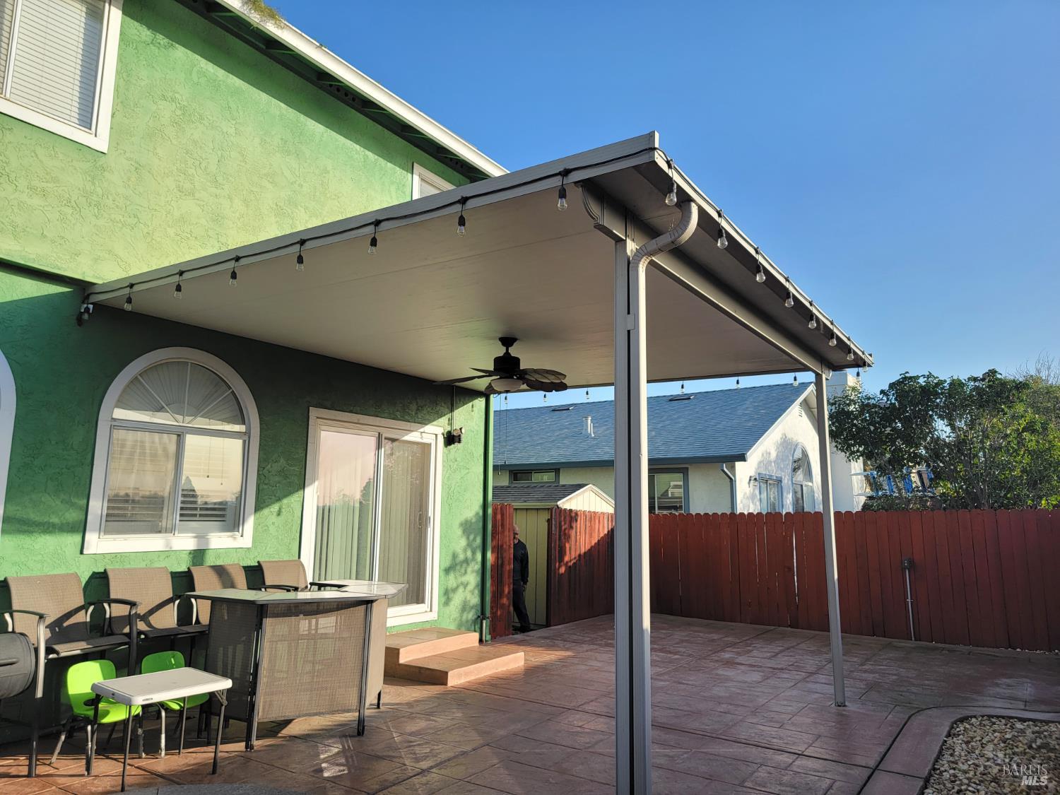 Detail Gallery Image 14 of 21 For 1130 Silk Oak Dr, Suisun City,  CA 94585 - 3 Beds | 2/1 Baths