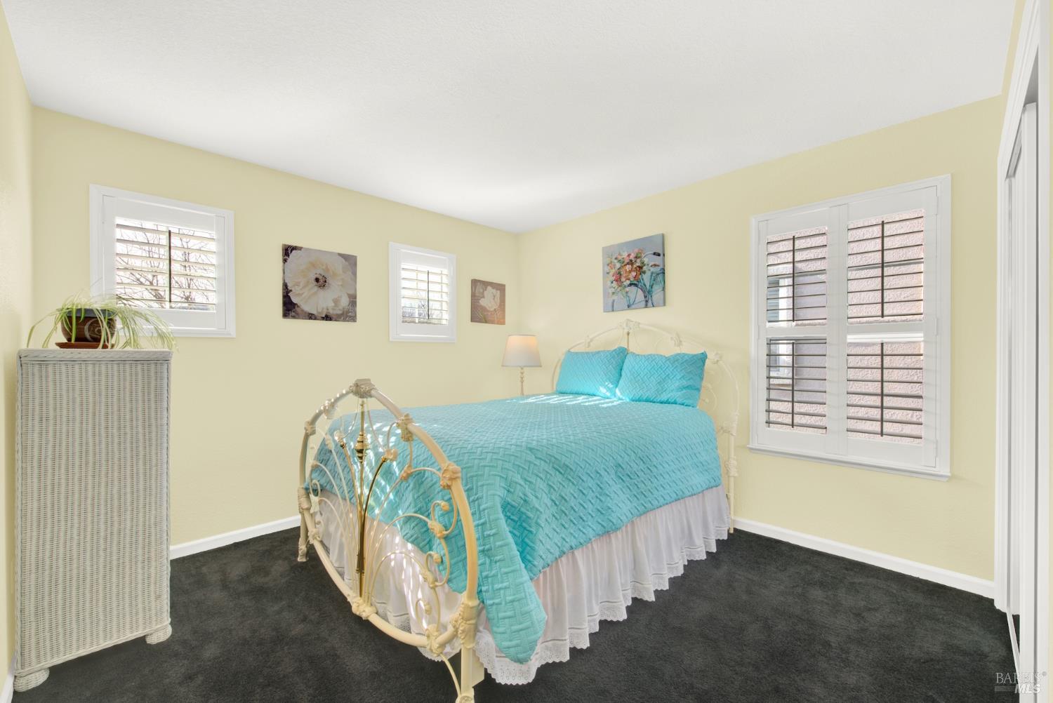 Detail Gallery Image 38 of 51 For 652 Greentree Cir, Fairfield,  CA 94534 - 4 Beds | 2/1 Baths