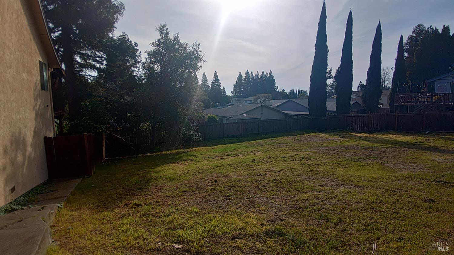 Detail Gallery Image 24 of 34 For 445 Lakehurst Ct, Fairfield,  CA 94533 - – Beds | – Baths