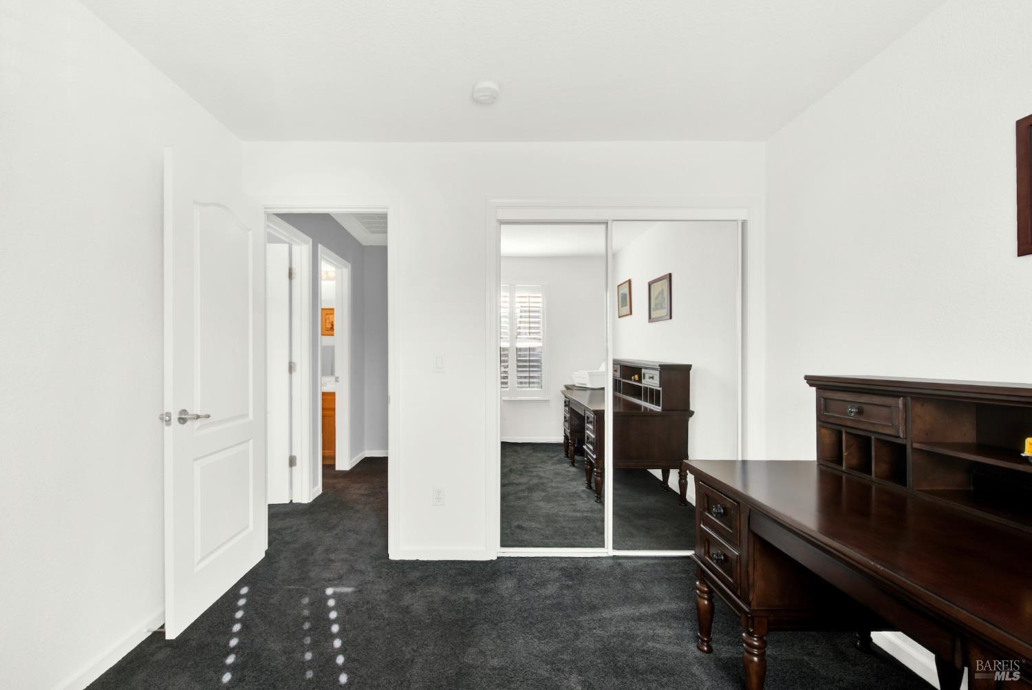 Detail Gallery Image 34 of 51 For 652 Greentree Cir, Fairfield,  CA 94534 - 4 Beds | 2/1 Baths