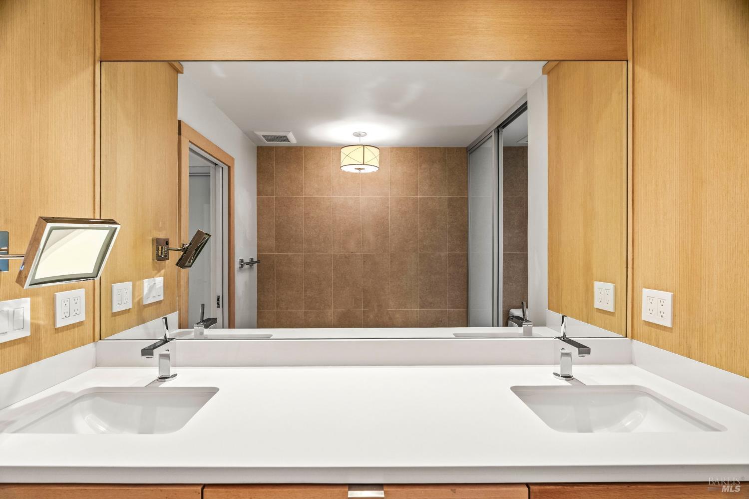 Detail Gallery Image 39 of 54 For 152 Bonnie Brook Dr, Napa,  CA 94558 - 2 Beds | 2 Baths