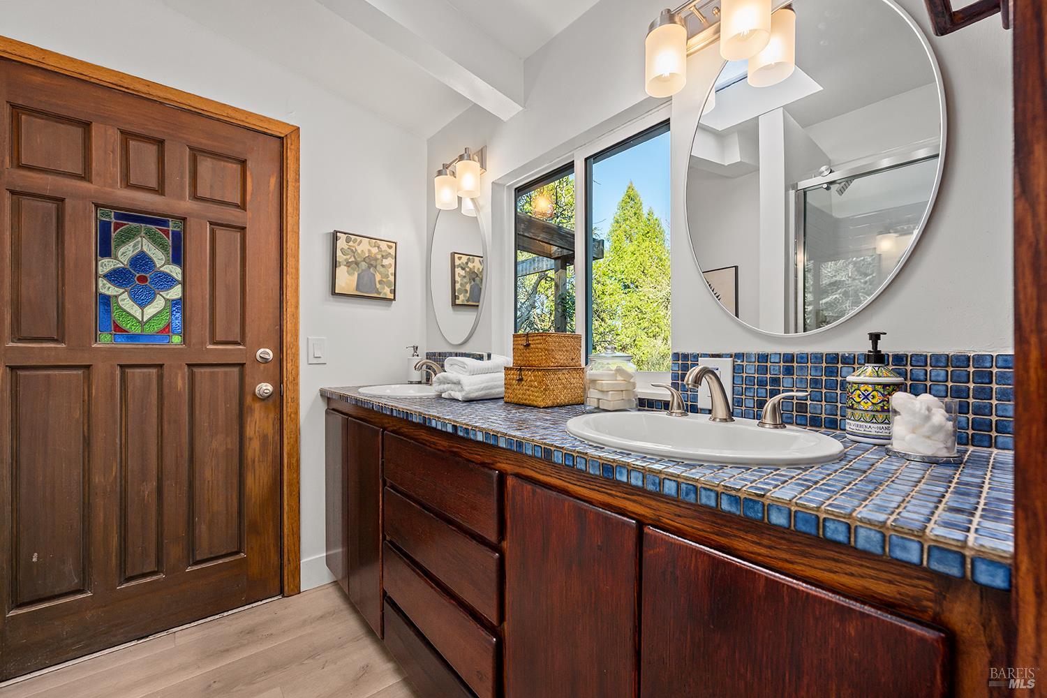 Detail Gallery Image 30 of 69 For 1417 Deer Ln, Sebastopol,  CA 95472 - 4 Beds | 2/1 Baths