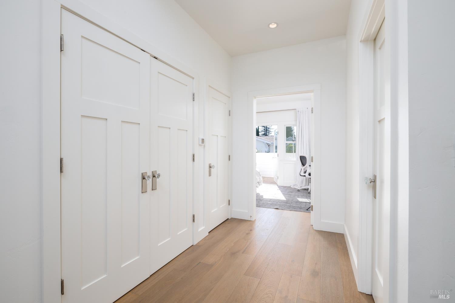 Detail Gallery Image 26 of 36 For 319 1st St, Healdsburg,  CA 95448 - 4 Beds | 4/1 Baths