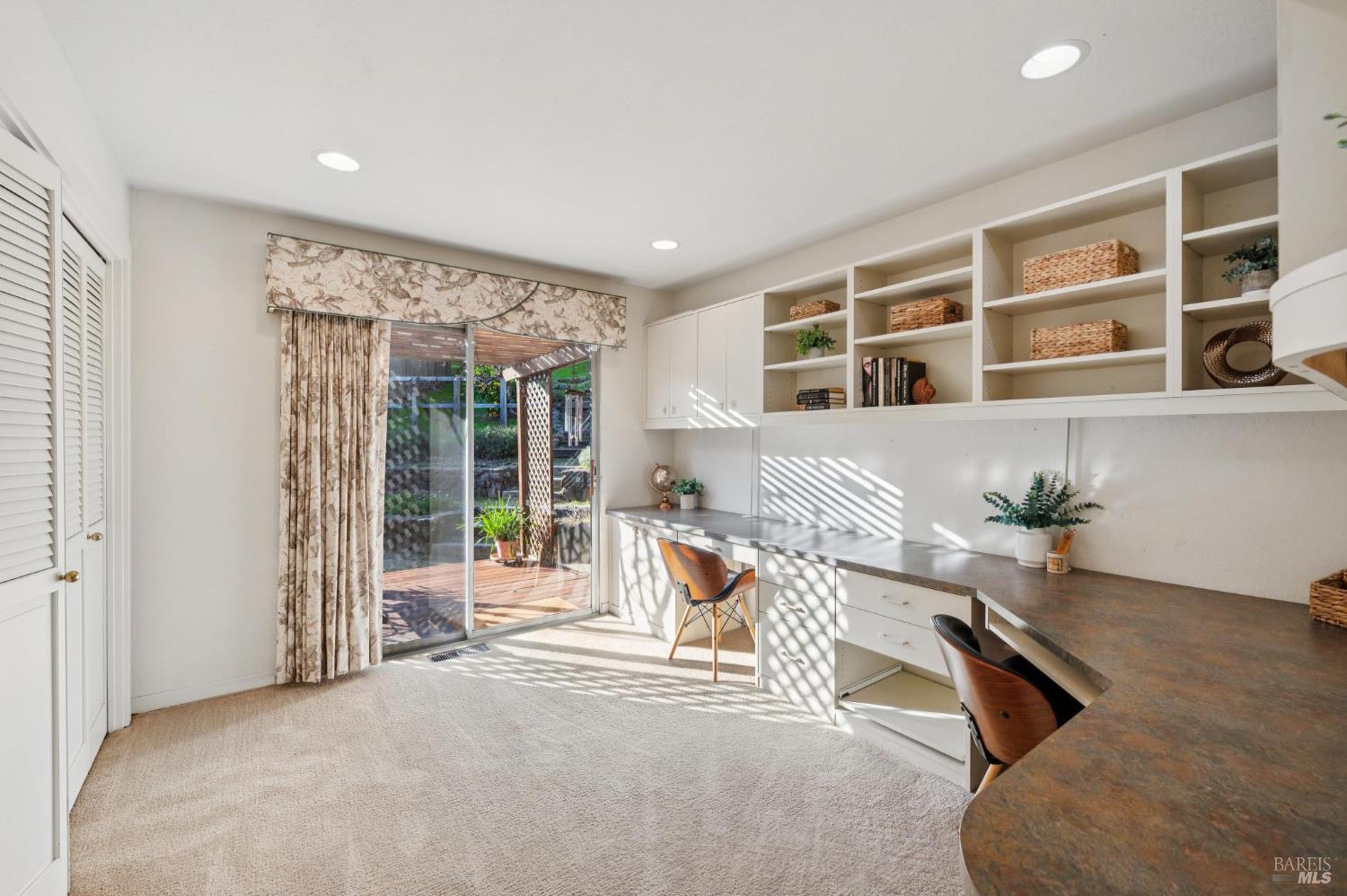 Detail Gallery Image 32 of 63 For 11 Badger Ct, Novato,  CA 94949 - 4 Beds | 3 Baths