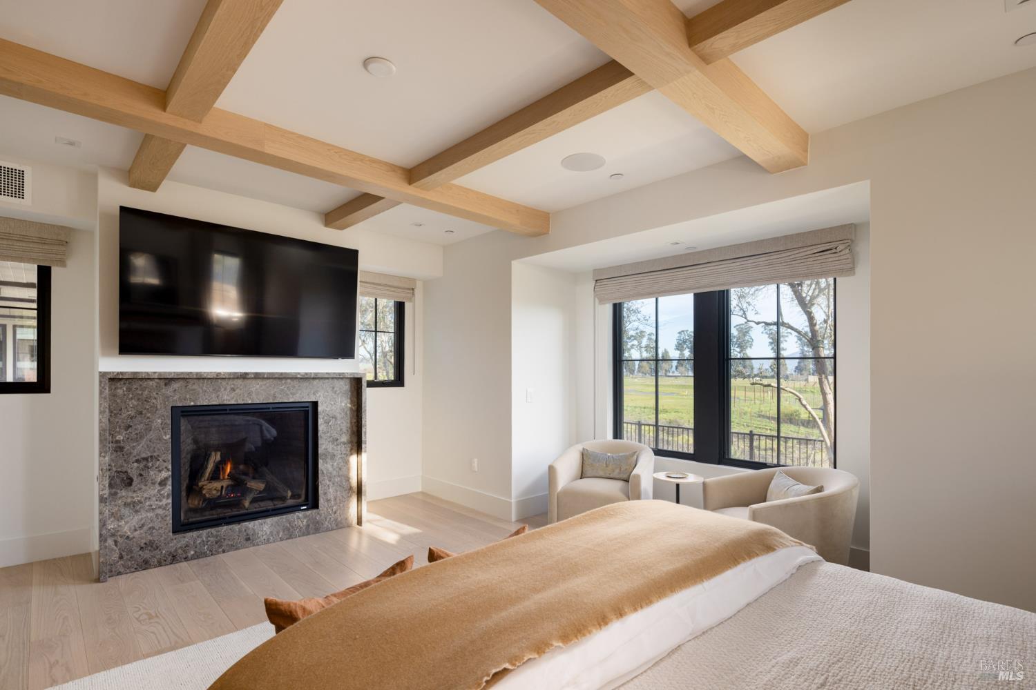 Detail Gallery Image 17 of 36 For 306 Vine Row Ct, Napa,  CA 94559 - 6 Beds | 7/1 Baths