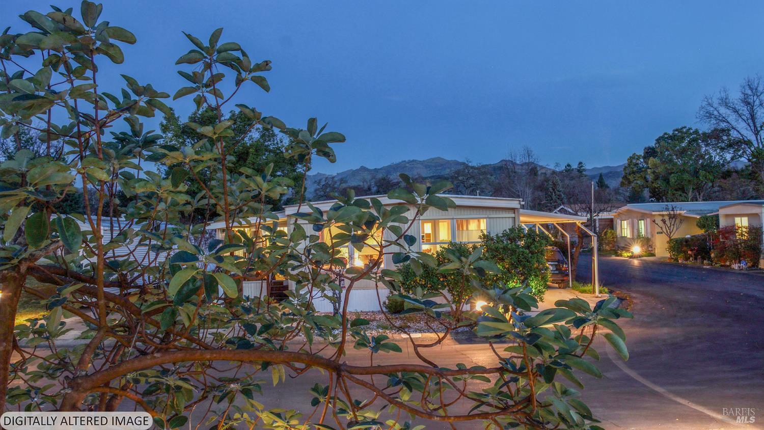 Detail Gallery Image 5 of 28 For 2412 Foothill Blvd 63, Calistoga,  CA 94515 - 2 Beds | 2 Baths