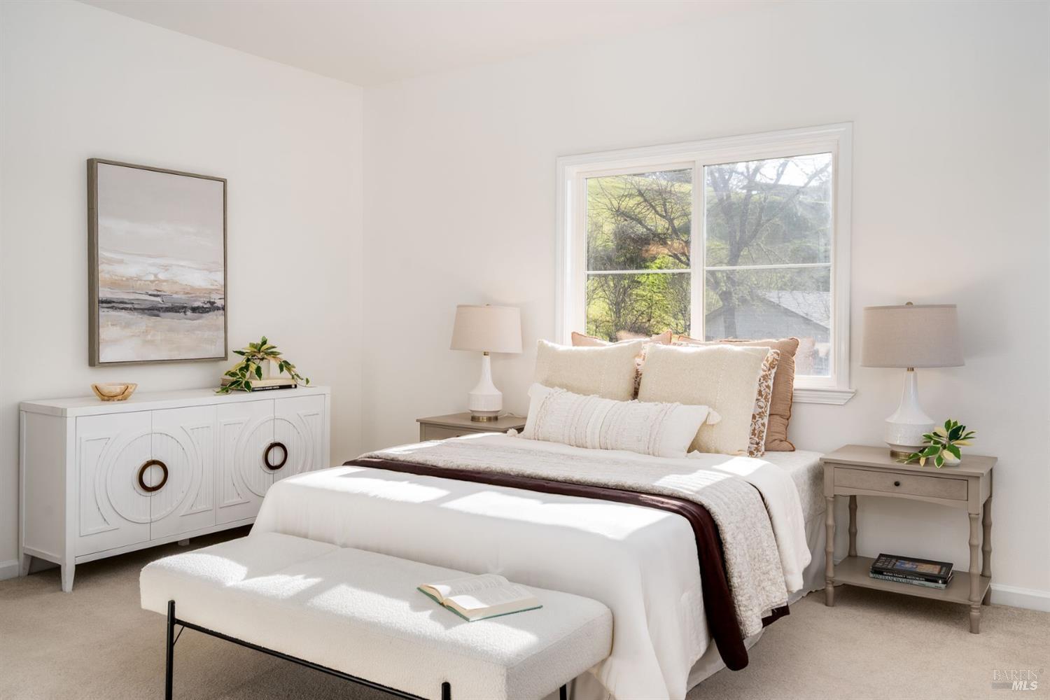 Detail Gallery Image 27 of 65 For 384 Arabian Way, Healdsburg,  CA 95448 - 4 Beds | 3/1 Baths