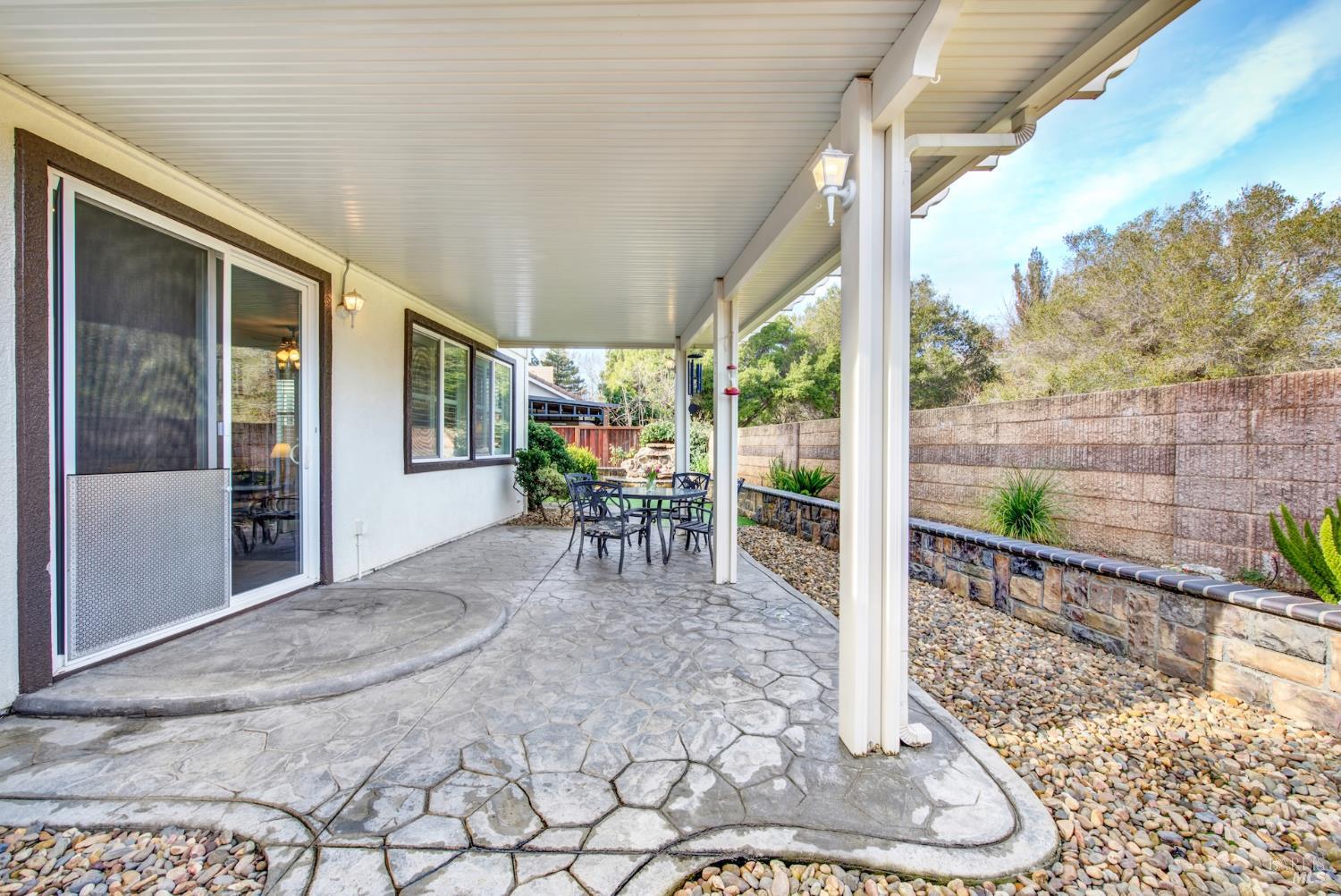 Detail Gallery Image 43 of 51 For 652 Greentree Cir, Fairfield,  CA 94534 - 4 Beds | 2/1 Baths