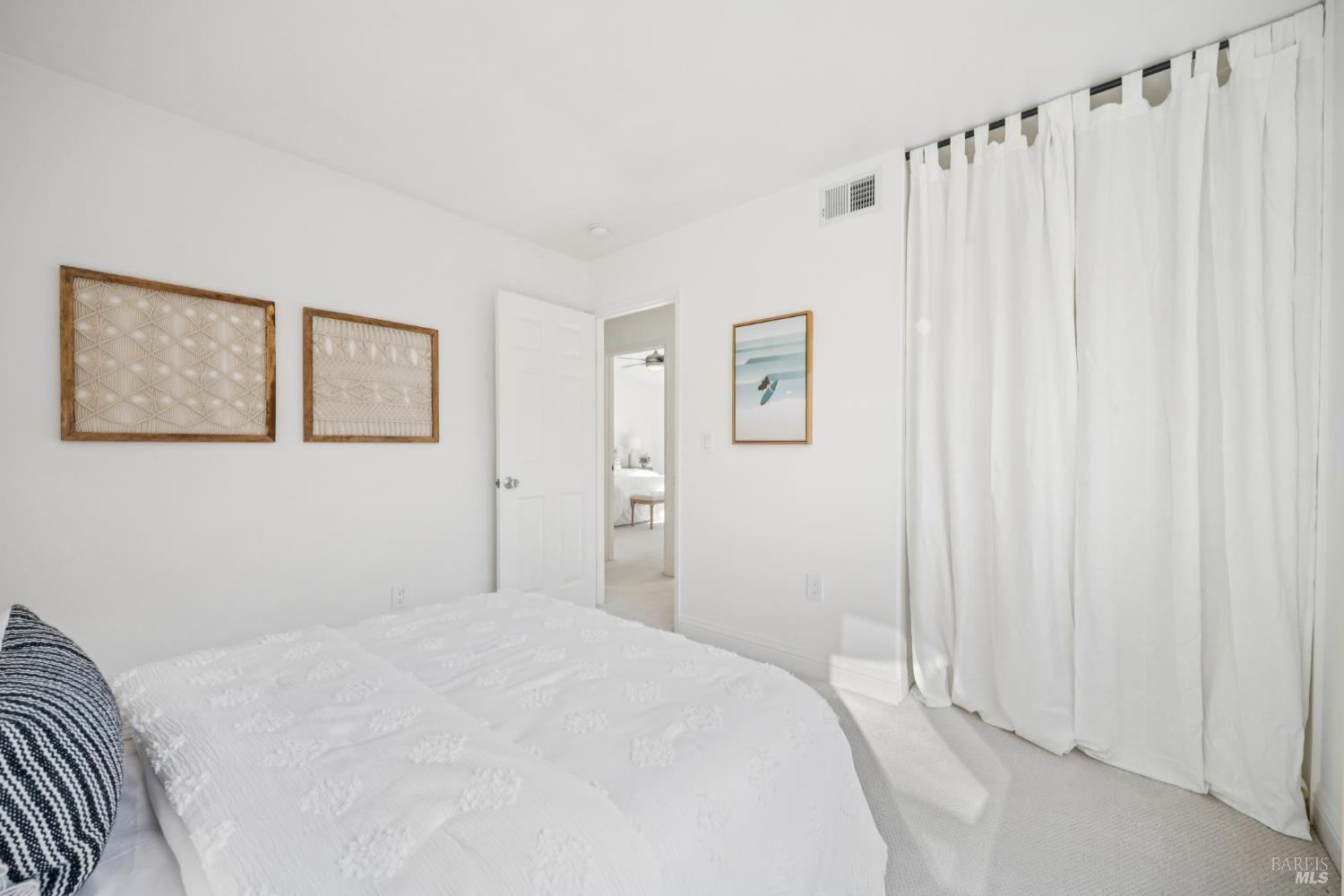 Detail Gallery Image 48 of 70 For 3 Chapparal Ct, Novato,  CA 94949 - 4 Beds | 2/1 Baths