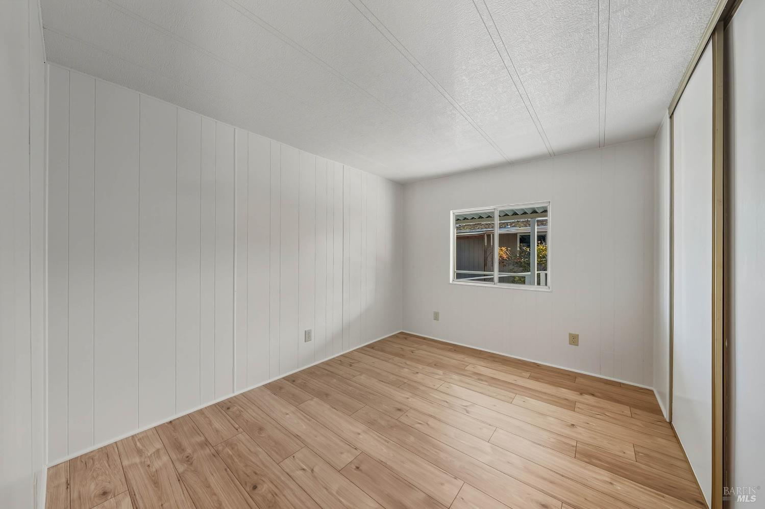 Detail Gallery Image 13 of 48 For 1025 Martin St 41, Lakeport,  CA 95453 - 2 Beds | 2 Baths