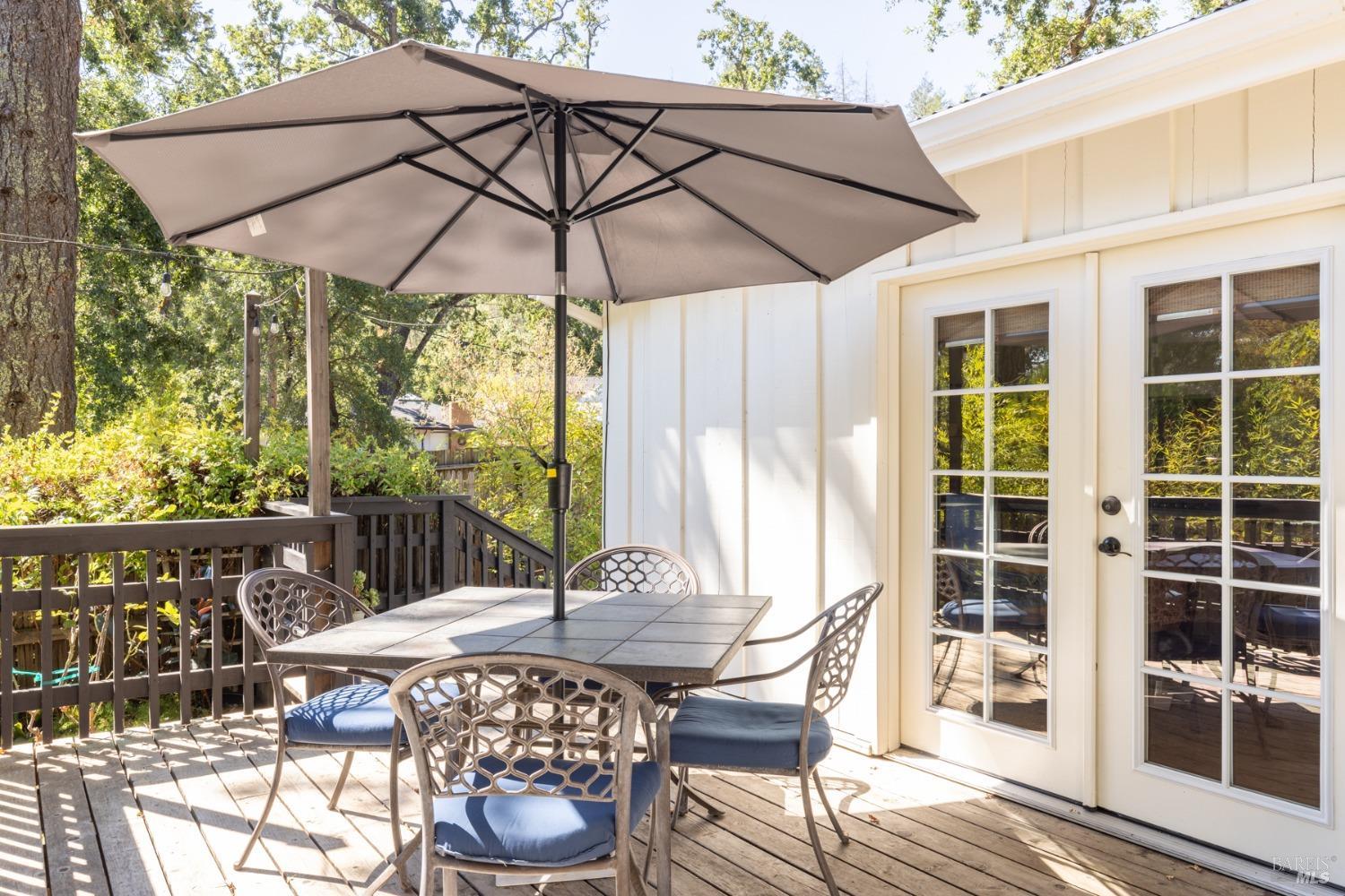 Detail Gallery Image 30 of 48 For 601 Rossi Rd, Saint Helena,  CA 94574 - 3 Beds | 2/1 Baths