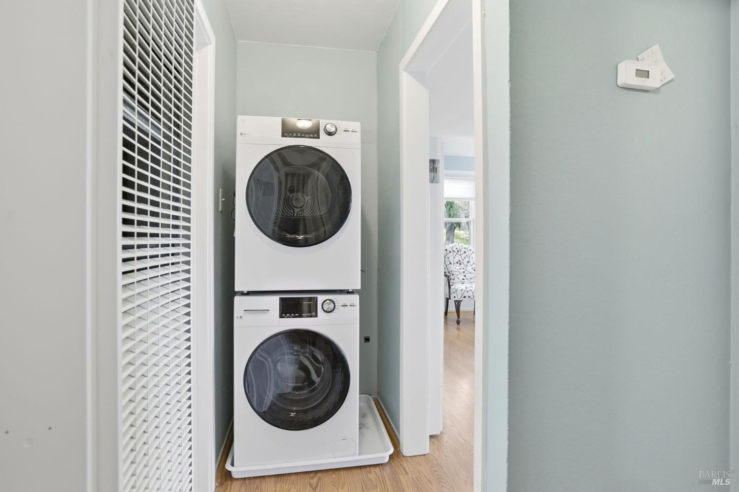 Detail Gallery Image 14 of 20 For 49 Livingston Ct, Novato,  CA 94949 - 2 Beds | 1 Baths