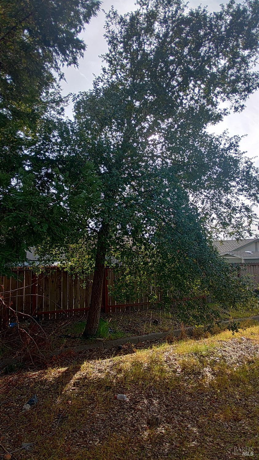 Detail Gallery Image 22 of 34 For 445 Lakehurst Ct, Fairfield,  CA 94533 - – Beds | – Baths