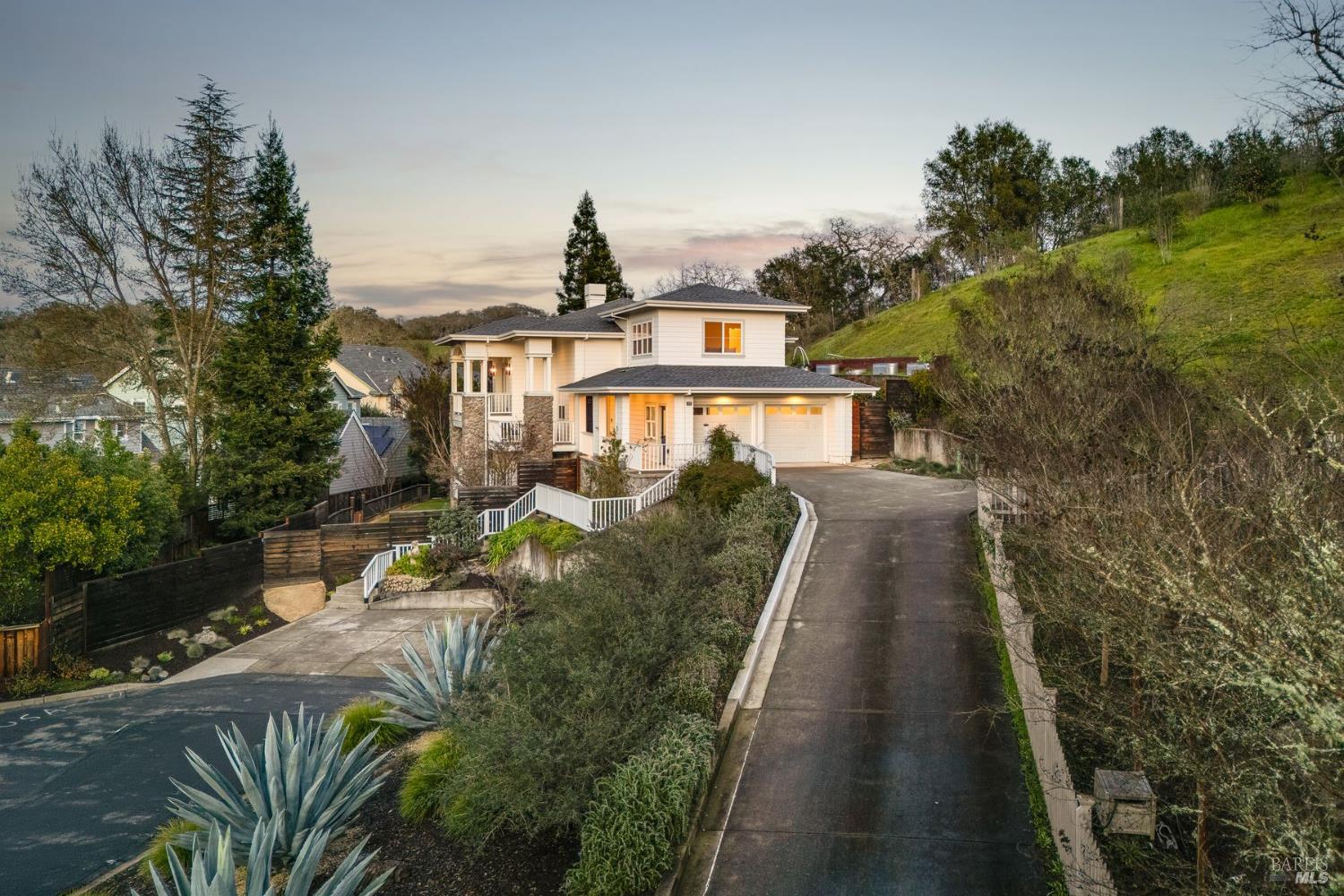 Detail Gallery Image 57 of 65 For 384 Arabian Way, Healdsburg,  CA 95448 - 4 Beds | 3/1 Baths