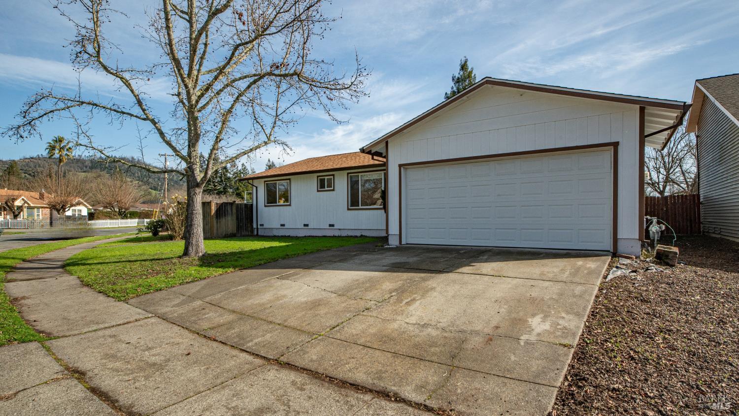 Detail Gallery Image 3 of 32 For 5036 Algiers Ave, Santa Rosa,  CA 95409 - 4 Beds | 3 Baths