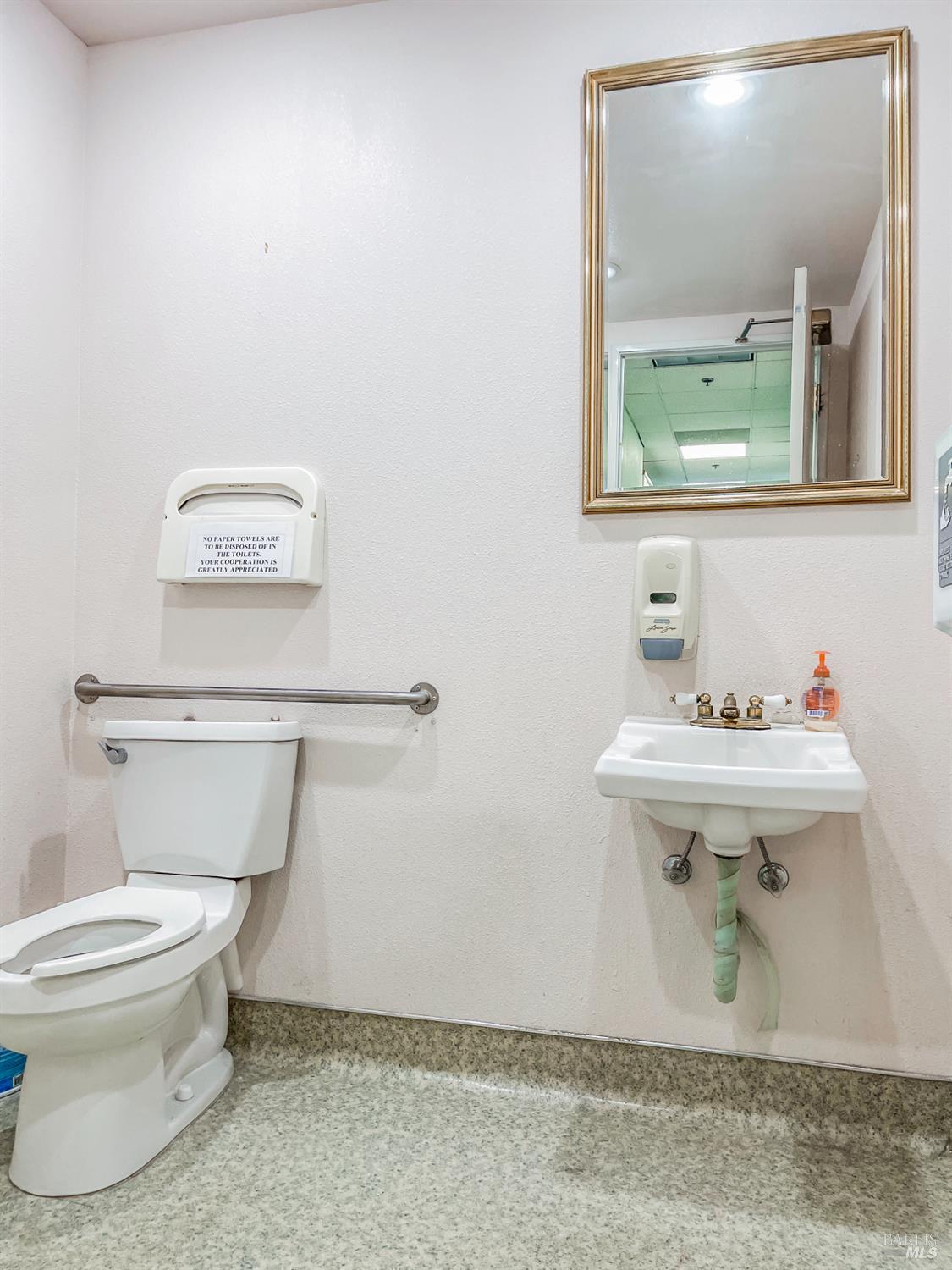 Detail Gallery Image 11 of 11 For 2801 Waterman Blvd #200,  Fairfield,  CA 94534 - – Beds | – Baths