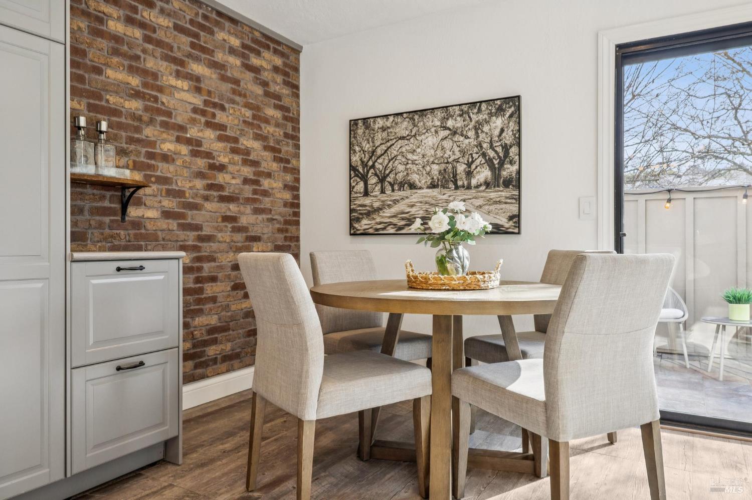 Detail Gallery Image 21 of 70 For 3 Chapparal Ct, Novato,  CA 94949 - 4 Beds | 2/1 Baths