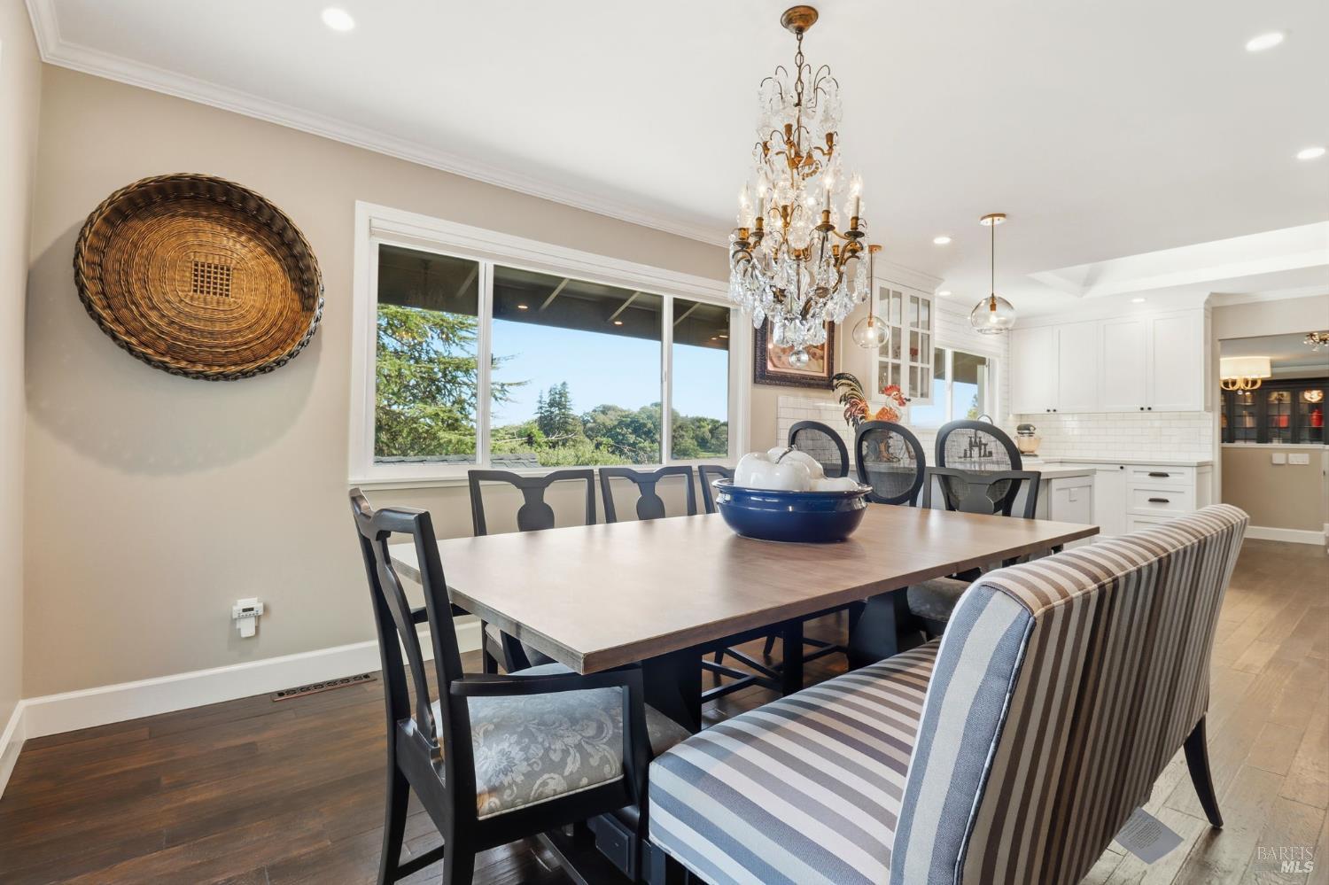 Detail Gallery Image 8 of 24 For 55 San Joaquin Pl, Novato,  CA 94947 - 3 Beds | 2 Baths