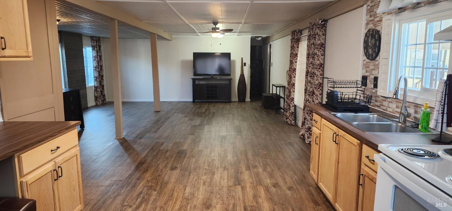 Detail Gallery Image 9 of 37 For 157 Zafra Dr, Fairfield,  CA 94533 - 1 Beds | 1 Baths