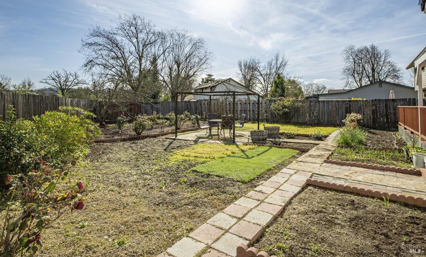 Detail Gallery Image 29 of 32 For 5036 Algiers Ave, Santa Rosa,  CA 95409 - 4 Beds | 3 Baths