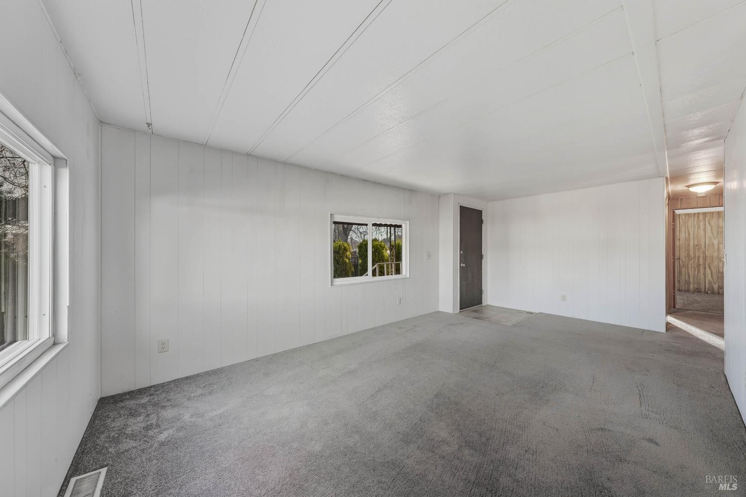 Detail Gallery Image 5 of 43 For 1025 Martin St 42, Lakeport,  CA 95453 - 2 Beds | 2 Baths