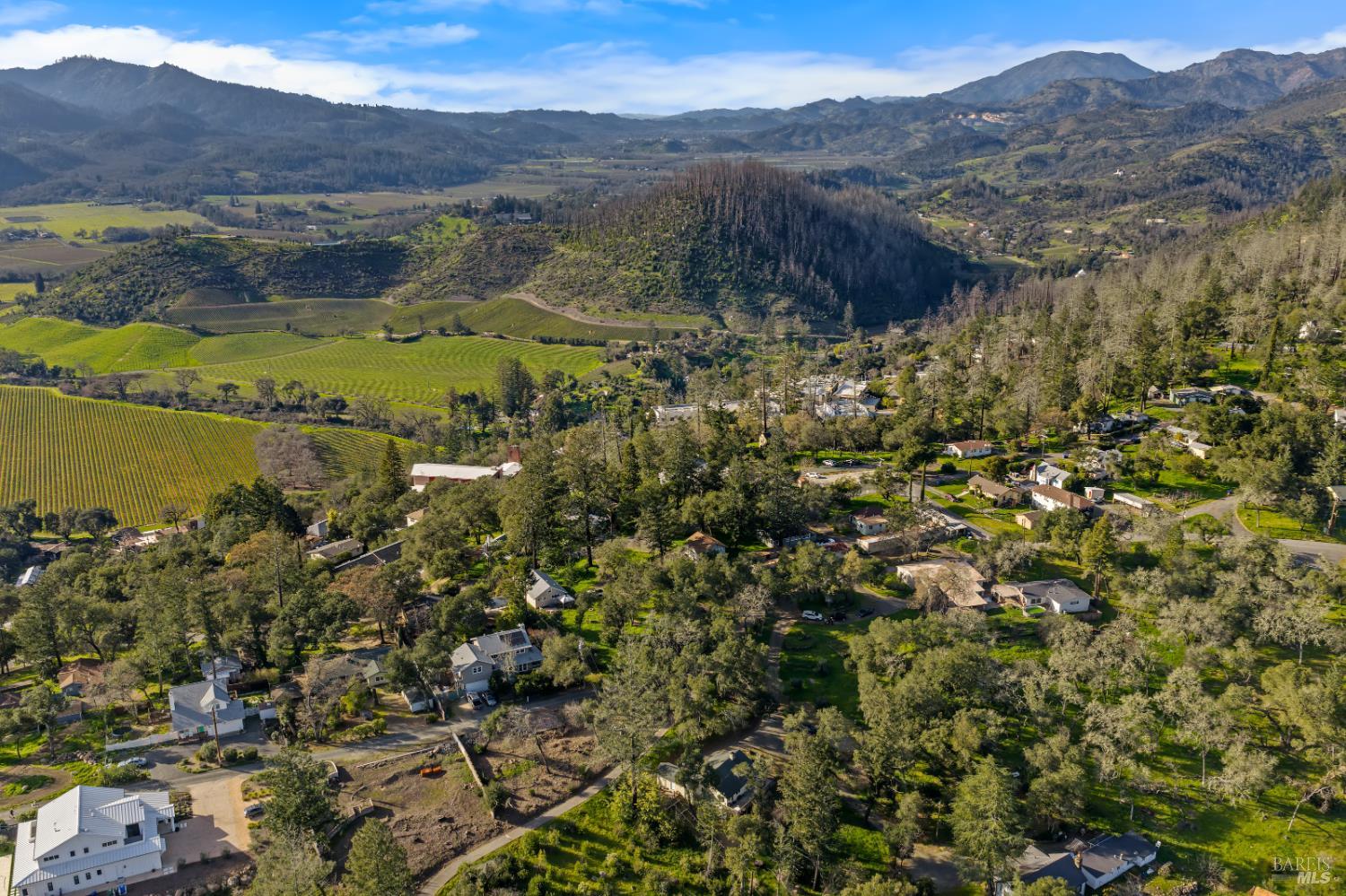 Detail Gallery Image 44 of 51 For 111 Lilac Ln, Saint Helena,  CA 94574 - 2 Beds | 2 Baths