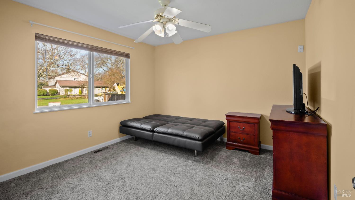 Detail Gallery Image 16 of 32 For 5036 Algiers Ave, Santa Rosa,  CA 95409 - 4 Beds | 3 Baths