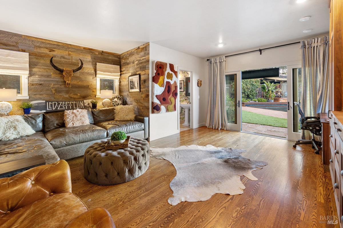 Detail Gallery Image 24 of 60 For 223 Evergreen Dr, Kentfield,  CA 94904 - 5 Beds | 4 Baths