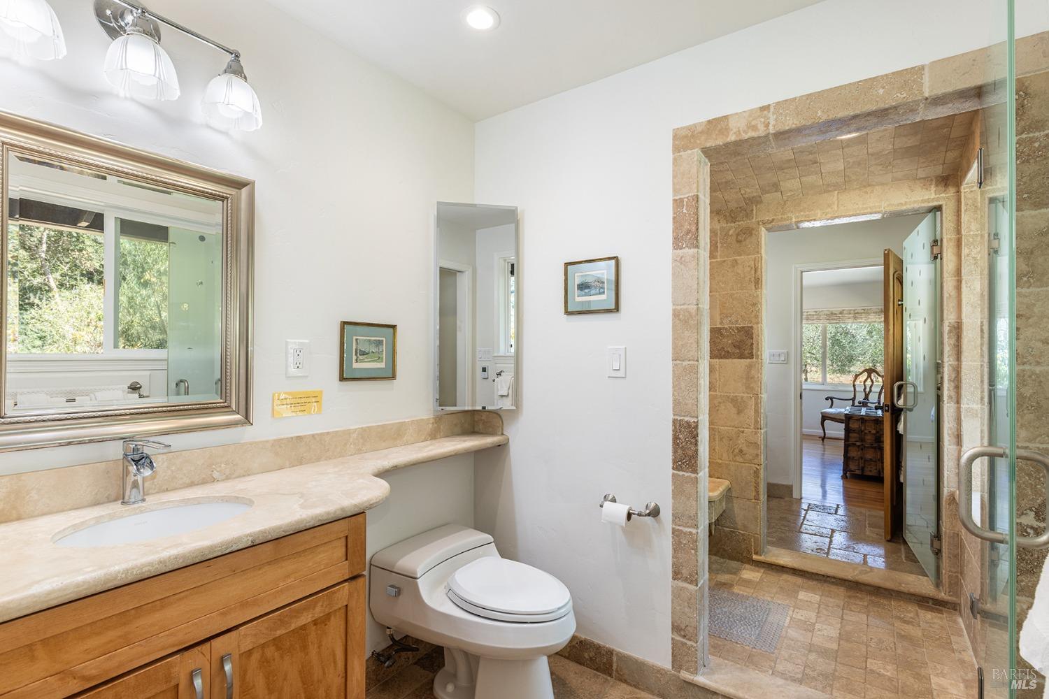 Detail Gallery Image 11 of 48 For 601 Rossi Rd, Saint Helena,  CA 94574 - 3 Beds | 2/1 Baths