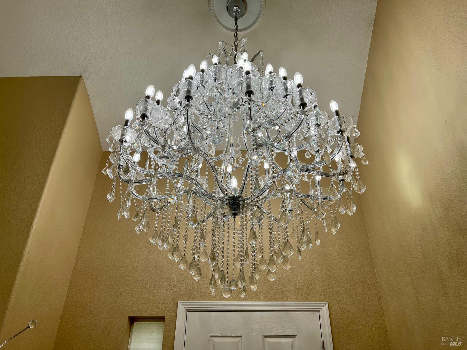 Detail Gallery Image 6 of 28 For 1844 Stockbridge Dr, Fairfield,  CA 94534 - 5 Beds | 4 Baths