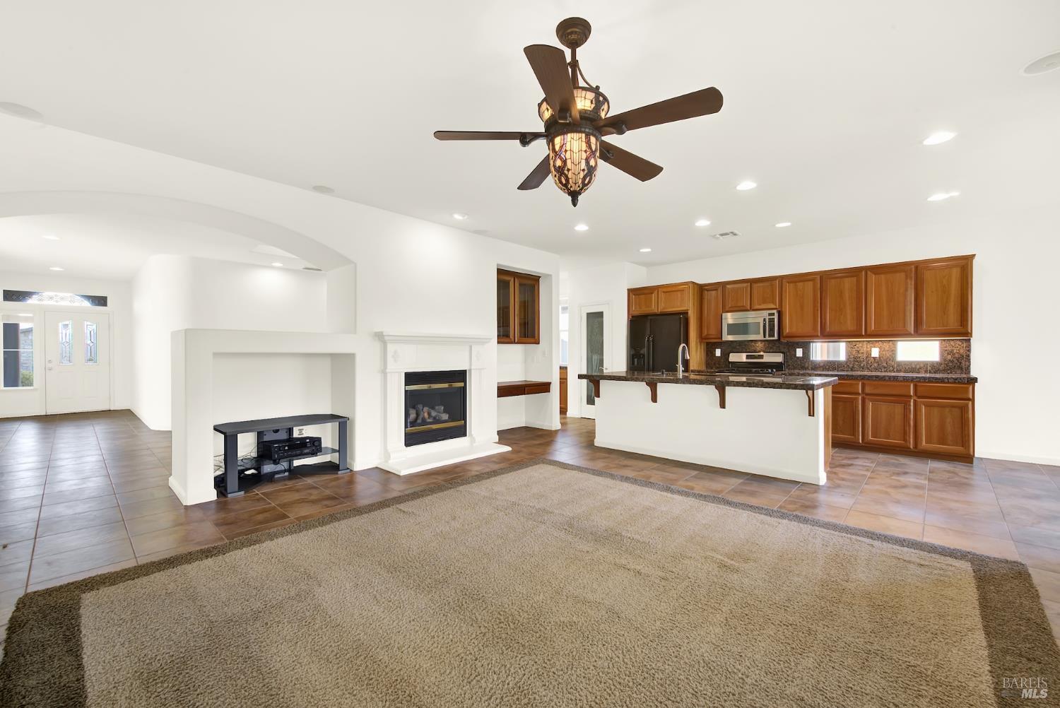 Detail Gallery Image 15 of 60 For 255 Rivercliff Dr, Rio Vista,  CA 94571 - 2 Beds | 2 Baths