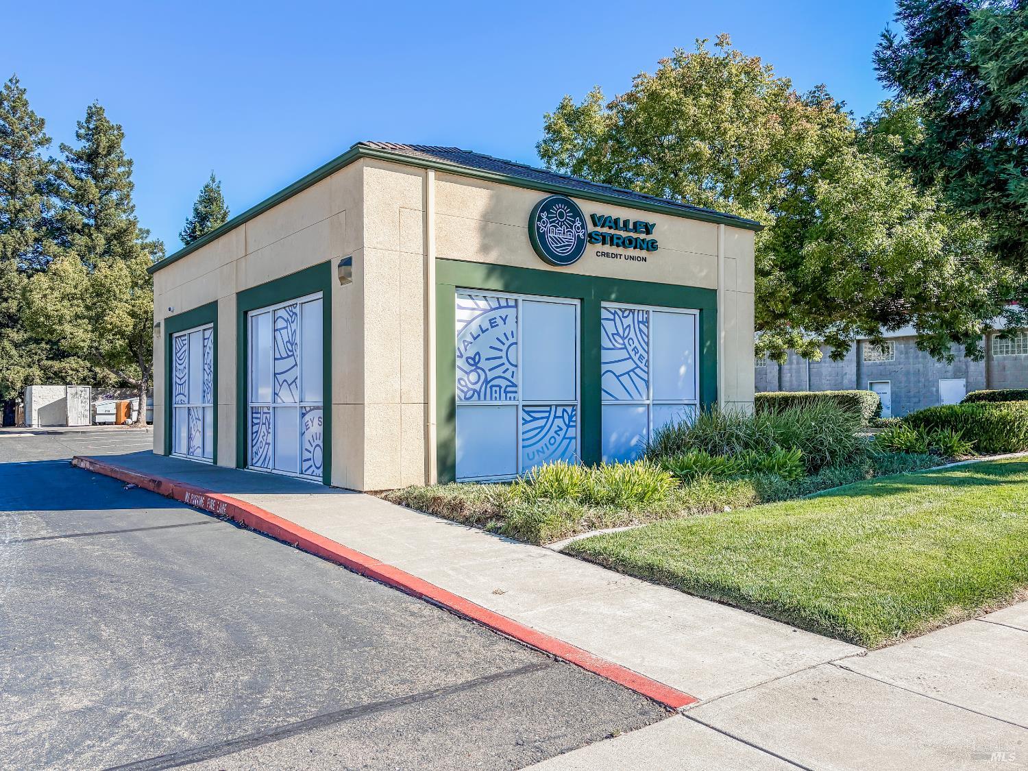 Front Image Thumbnail for BA326007592