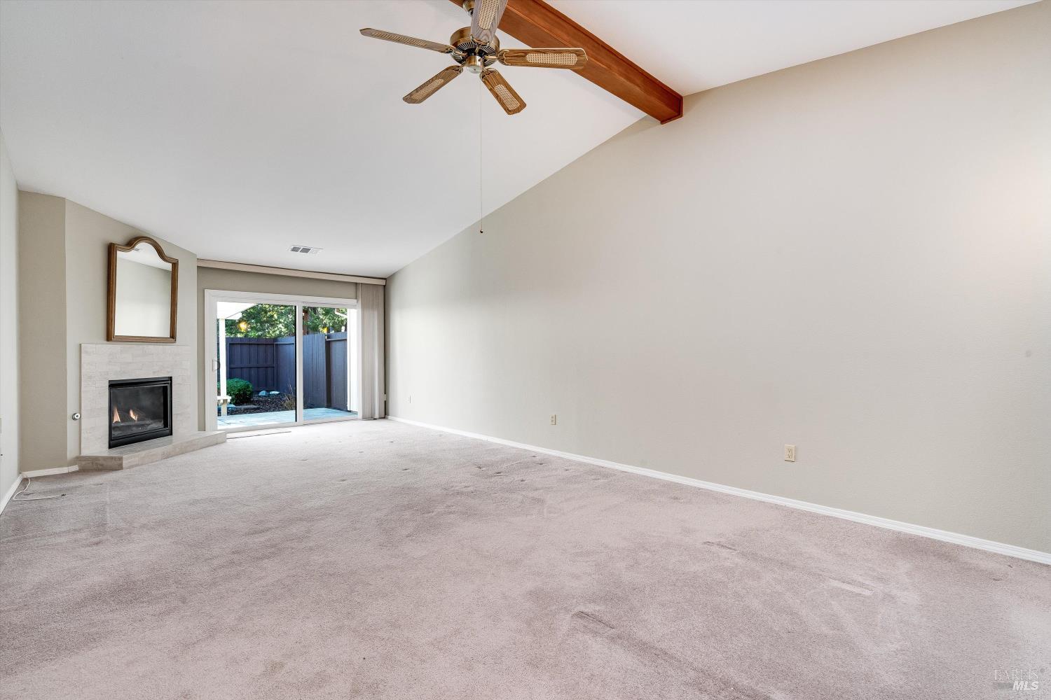 Detail Gallery Image 8 of 33 For 920 5th St #Q,  Sonoma,  CA 95476 - 2 Beds | 2 Baths