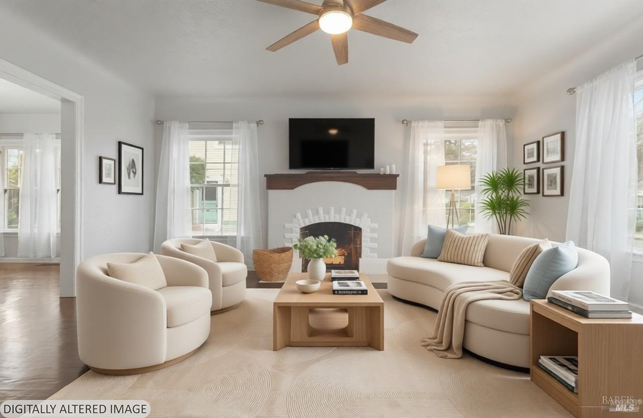 Detail Gallery Image 8 of 33 For 728 Charles St, Santa Rosa,  CA 95404 - 2 Beds | 2 Baths