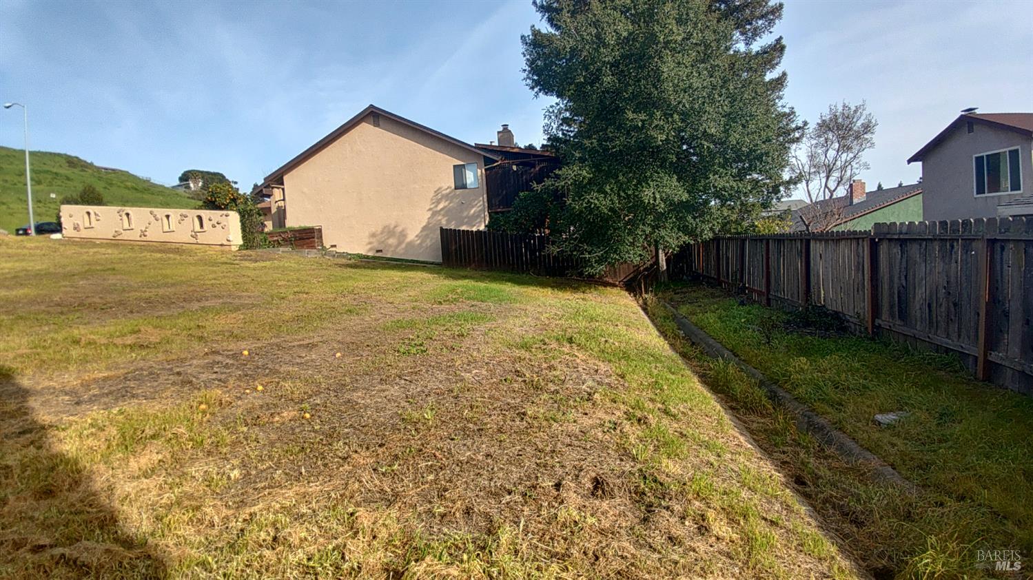 Detail Gallery Image 13 of 34 For 445 Lakehurst Ct, Fairfield,  CA 94533 - – Beds | – Baths