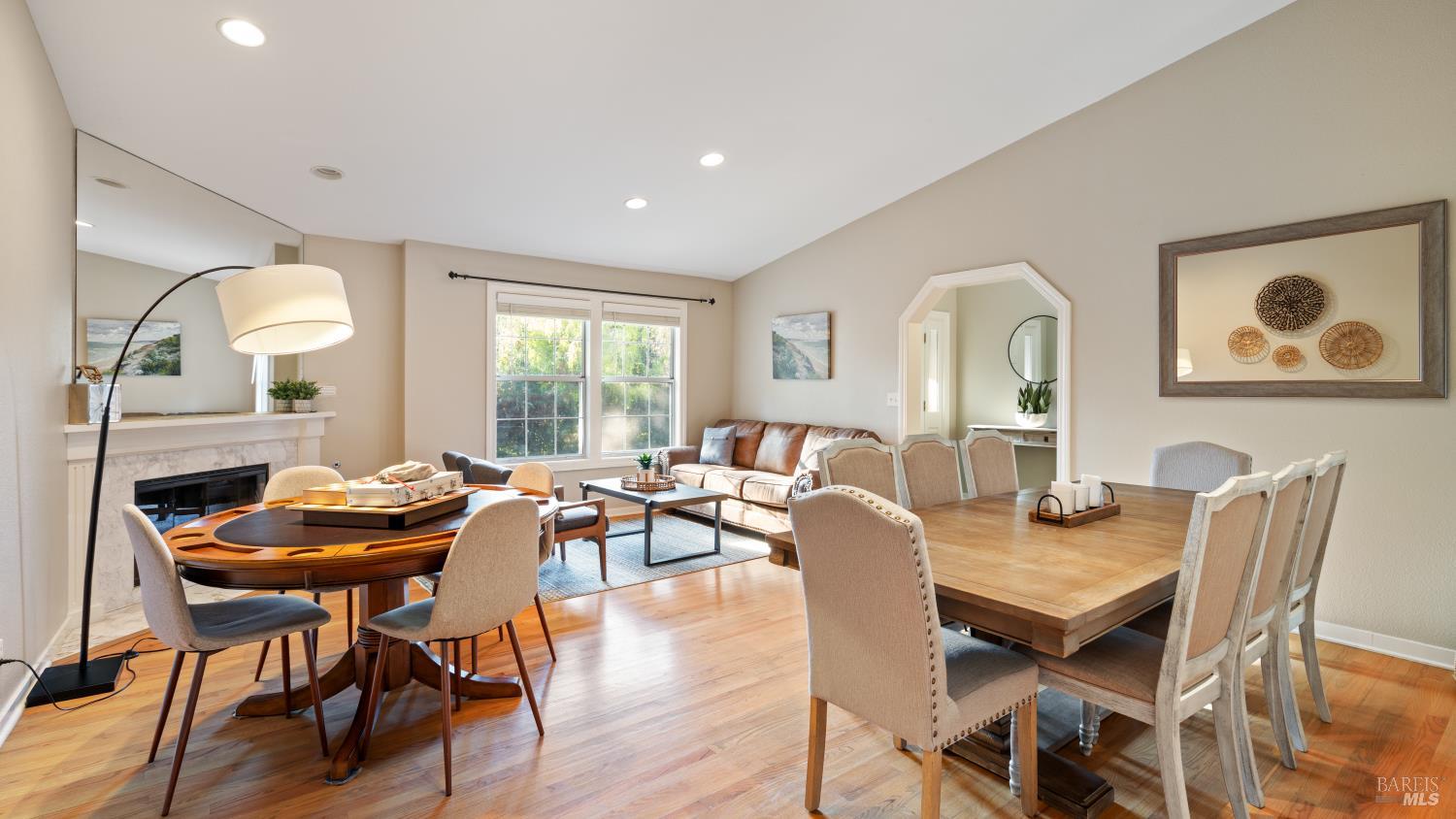 Detail Gallery Image 6 of 50 For 5680 Eagle Rock Ct, Santa Rosa,  CA 95409 - 4 Beds | 2 Baths