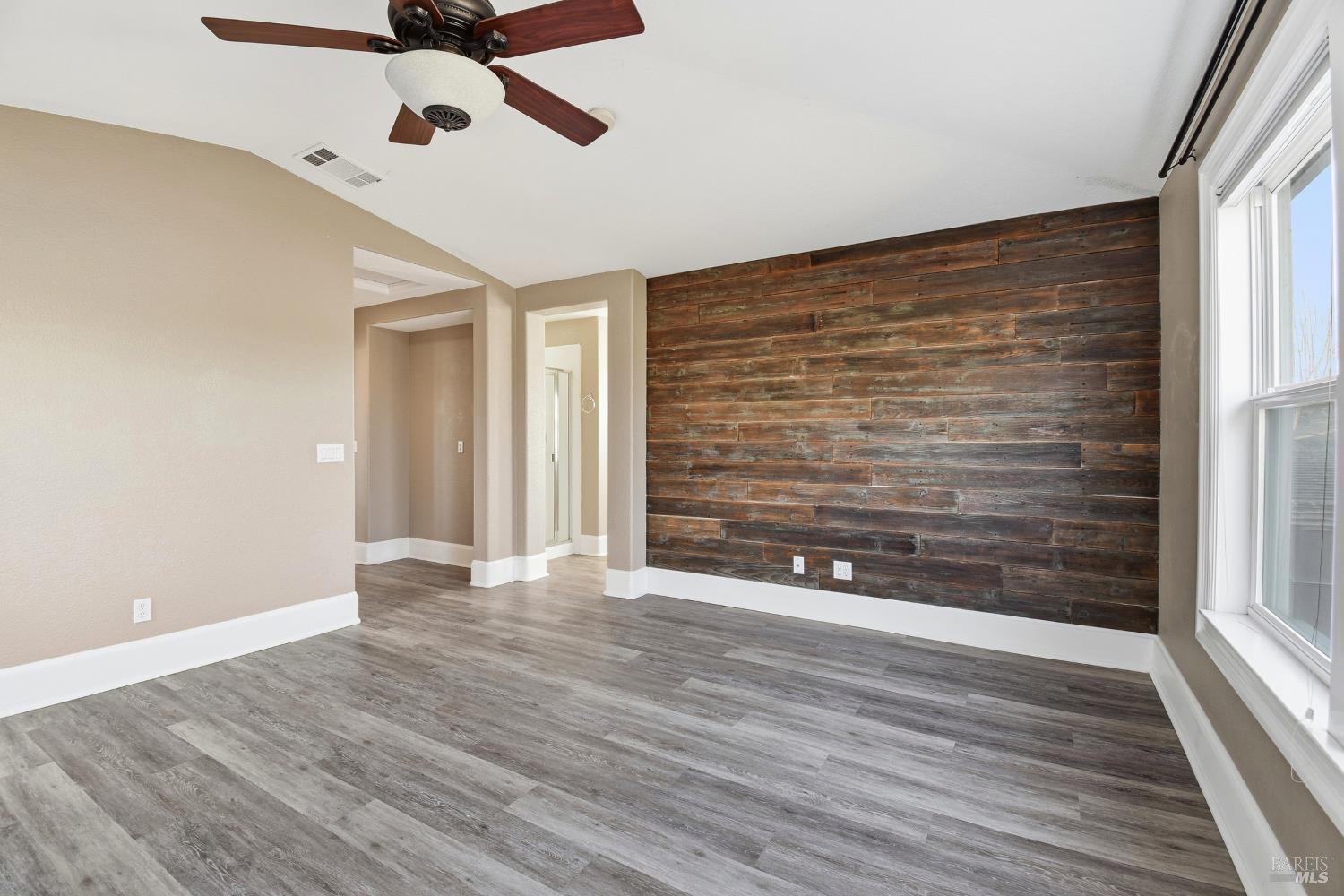 Detail Gallery Image 24 of 35 For 107 Bouquet Cir, Windsor,  CA 95492 - 3 Beds | 2/1 Baths