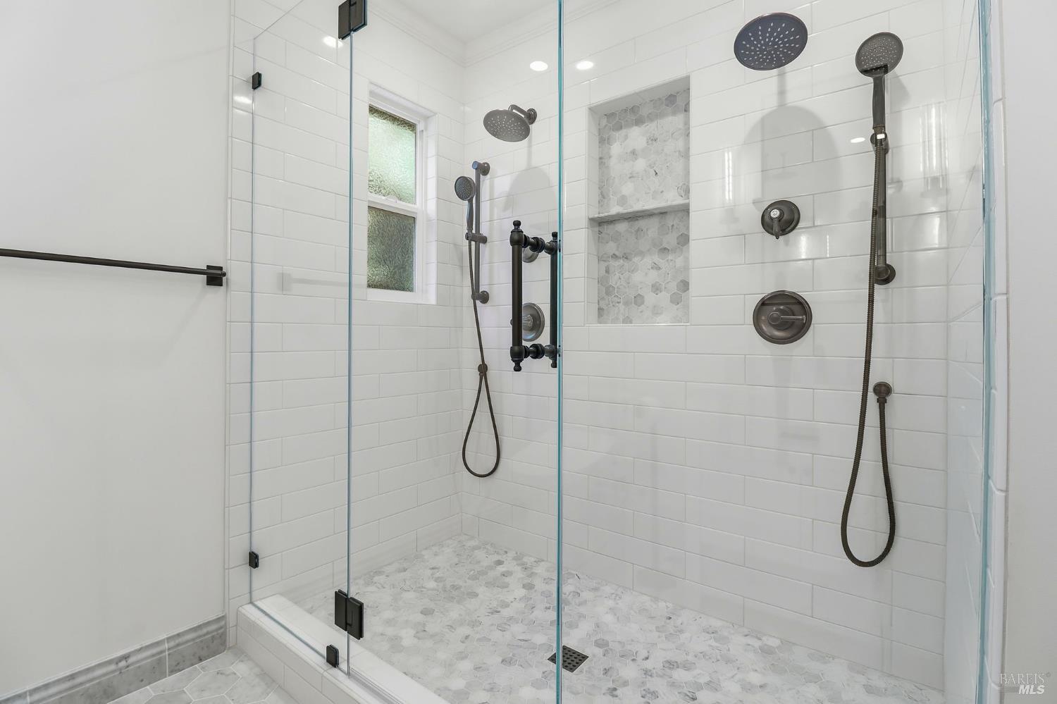 Detail Gallery Image 15 of 24 For 55 San Joaquin Pl, Novato,  CA 94947 - 3 Beds | 2 Baths