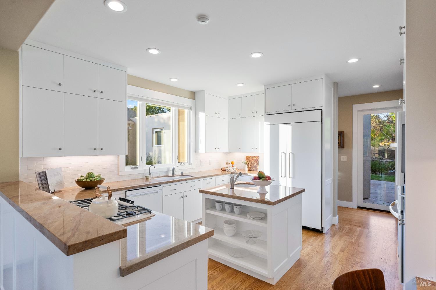 Detail Gallery Image 15 of 43 For 9730 via Bella Vis, Kenwood,  CA 95452 - 4 Beds | 4/1 Baths