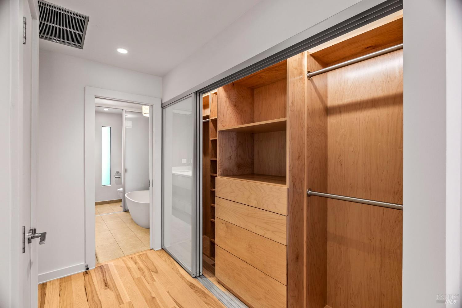 Detail Gallery Image 42 of 54 For 152 Bonnie Brook Dr, Napa,  CA 94558 - 2 Beds | 2 Baths