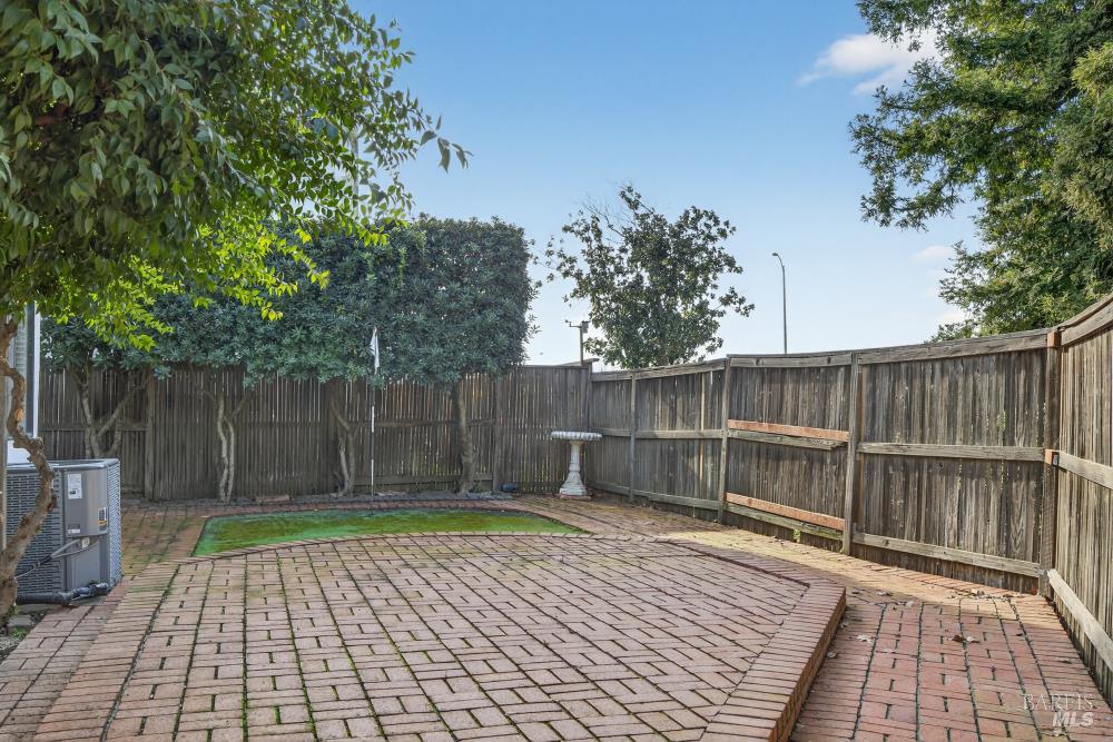 Detail Gallery Image 46 of 57 For 1330 Blackberry Ct, Dixon,  CA 95620 - 3 Beds | 2 Baths