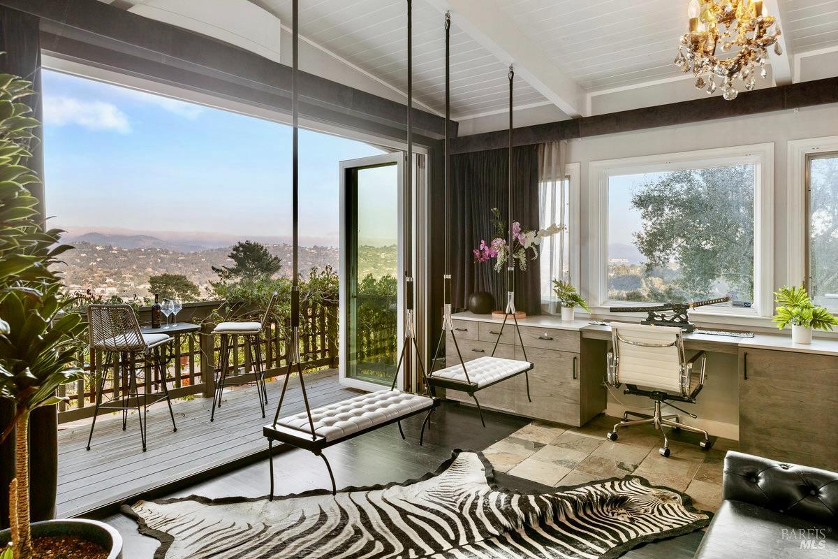 Detail Gallery Image 29 of 60 For 223 Evergreen Dr, Kentfield,  CA 94904 - 5 Beds | 4 Baths